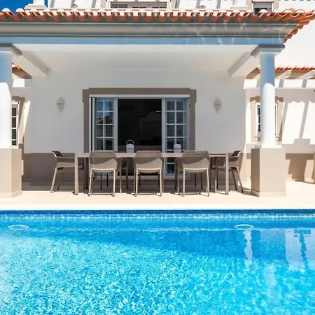 Beautiful Newly Renovated In 2024 On Portuguese Вилла