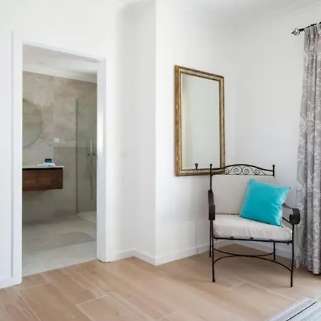 Vila Beautiful Newly Renovated In 2024 On Portuguese