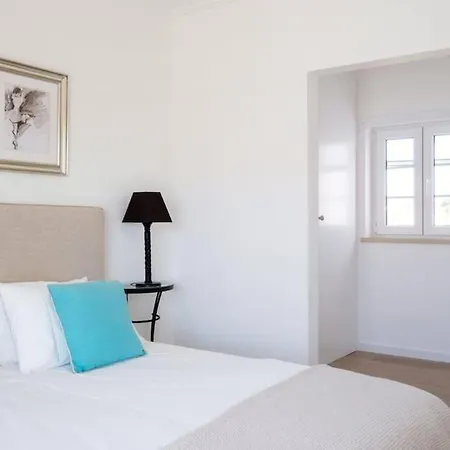 Beautiful Newly Renovated In 2024 On Portuguese Vila *