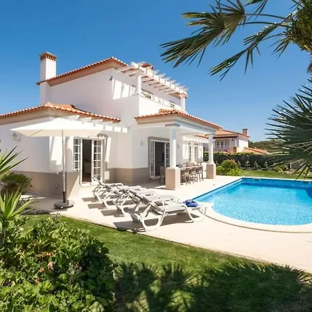 Beautiful Newly Renovated In 2024 On Portuguese *