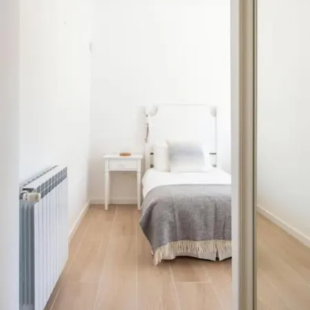Beautiful Newly Renovated In 2024 On Portuguese Vila