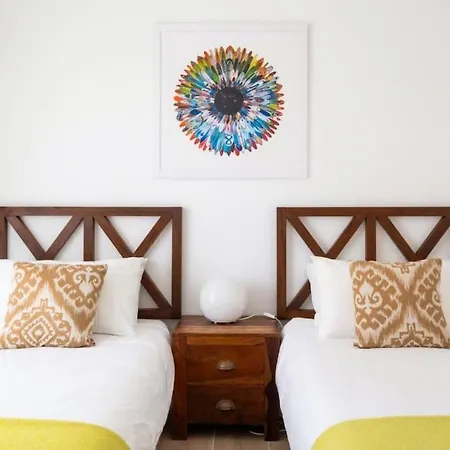 Vila Beautiful Newly Renovated In 2024 On Portuguese *