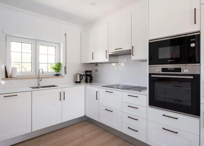 Beautiful Newly Renovated In 2024 On Portuguese Villa