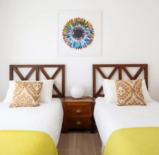 Beautiful Newly Renovated In 2024 On Portuguese Villa Amoreira (Leiria)