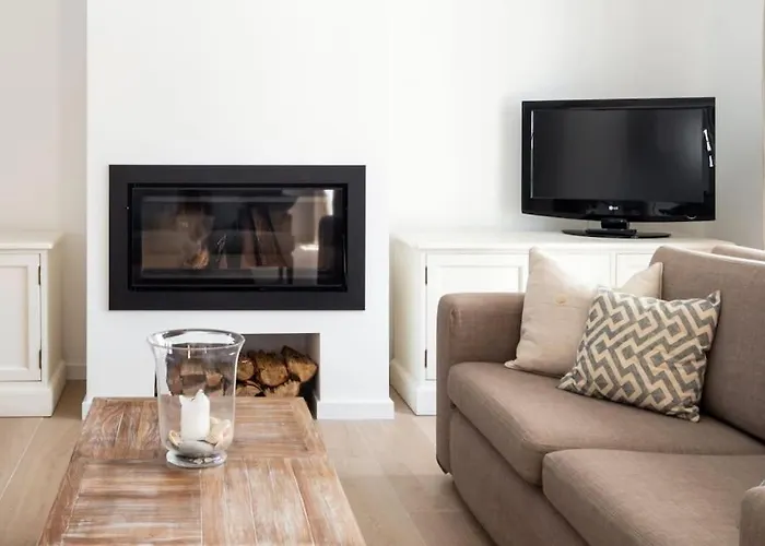 Beautiful Newly Renovated In 2024 On Portuguese * Amoreira (Leiria)