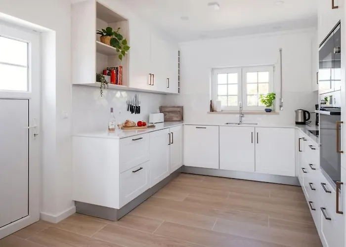 Beautiful Newly Renovated In 2024 On Portuguese *