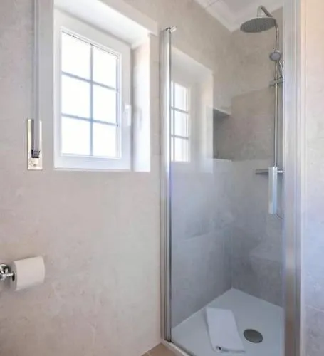 Villa Beautiful Newly Renovated In 2024 On Portuguese Amoreira (Leiria)